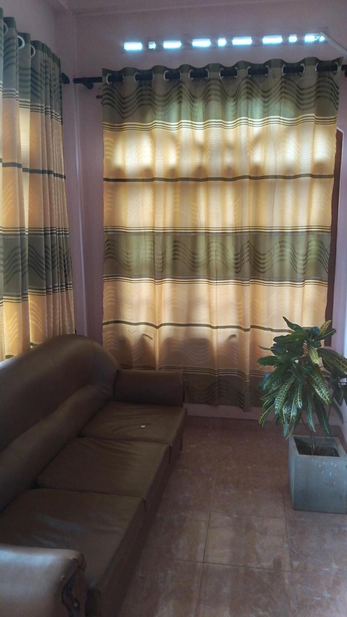 Ch Rooms - Transit Airport Negombo Dış mekan fotoğraf