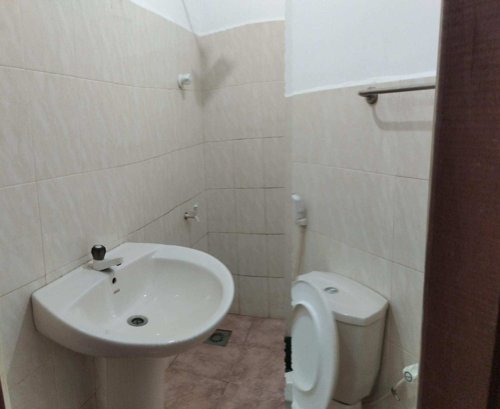 Ch Rooms - Transit Airport Negombo Dış mekan fotoğraf